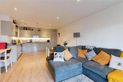 Lounge/Kitchen