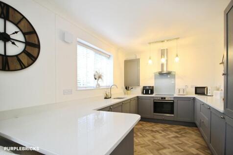 Lounge / Kitchen
