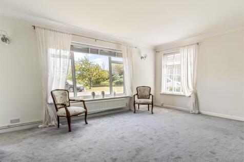 st aubyns court-010.JPG
