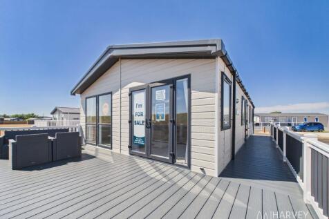 Swift Edmonton Lodge Winchelsea Sands Wraparound D