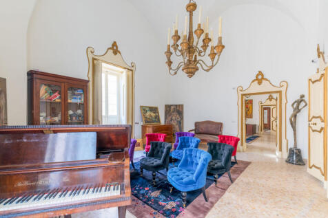0013869-042_palazzo_urselli_for_sale_grottagli.jpg