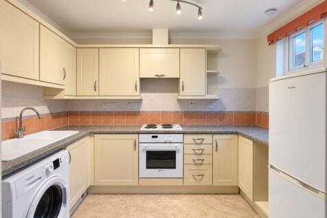 Stoke Road, Gosport photo 3