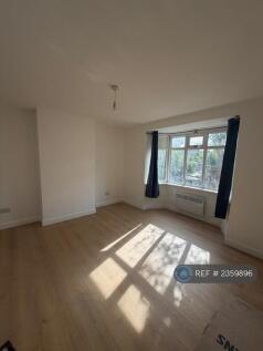 Elizabeth Way, Cambridge, CB4 photo 3