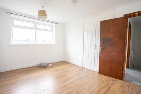 Netherfield Close, Prenton photo 4