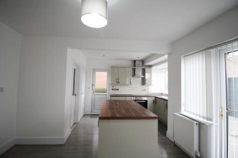 Brinsworth Road, Brinsworth, Rotherham photo 5