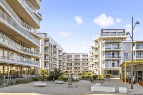 Bayside Apartments, Flat 84-022.JPG