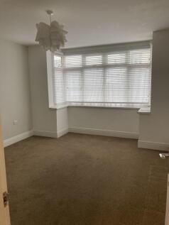 168 Columbia Road, Bournemouth,  photo 4
