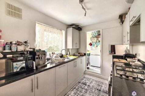 Cherwell Crescent, SO16 photo 4
