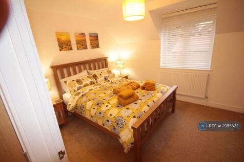 High Street, Caister-On-Sea, NR30 photo 5