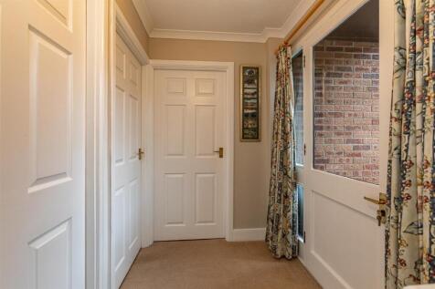 56 Kingsknowes Village Galashiels 09.JPG