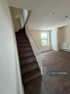 3 Bedroom Flat in ME7 1HY
