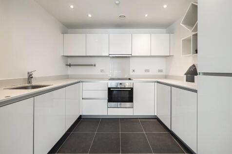 51 Residence Tower Woodberry Down, N4 photo 4