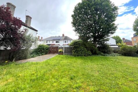 Land adjacent to 39 Stanley Road, Mitcham, CR4 2BD