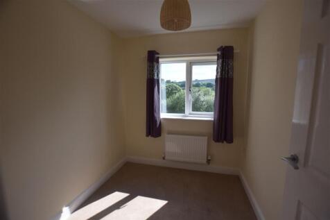 Bedroom (Main)