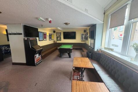 38 Co-Operative St, Springhead, OL4 photo 5