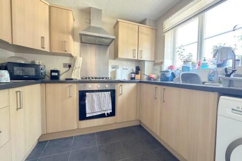 Whitwell Close, Barton Hills, Luton, LU3 4BS photo 4