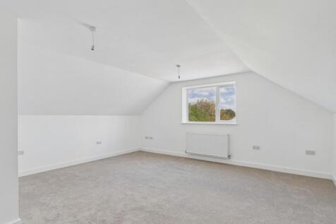 40D, Clough Road, Thornhill photo 3