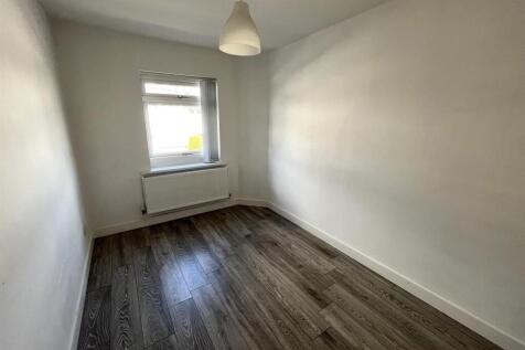 Albany Road, Earlsdon- Bedroom.jpeg