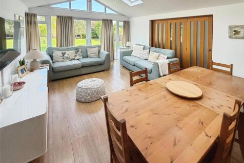 Family/Dining Room