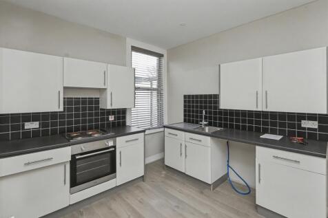 35A Thetford Road, Ashford, Middlesex, TW15 3BW