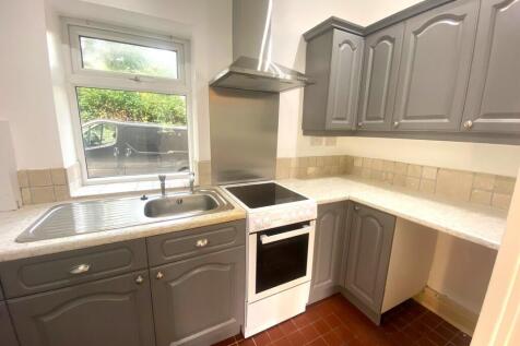 Crimbles Terrace, Pudsey photo 3