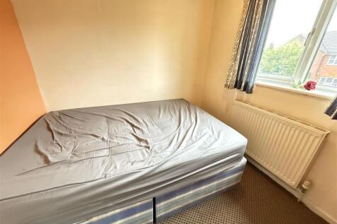 160 essex road -12.jpg