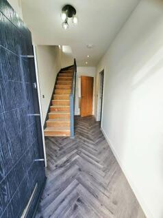 Woodlands Drive, Offerton, Stockport, SK2 photo 4