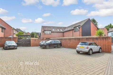 Driveway/Parking.