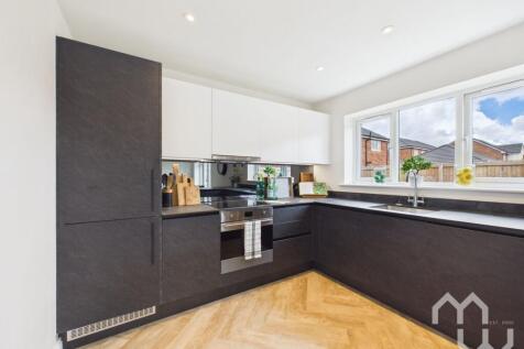 Kitchen | Diner | Living