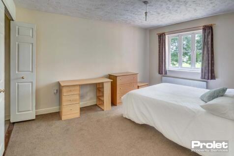 Alicante Way, Norwich NR5 8BX photo 3