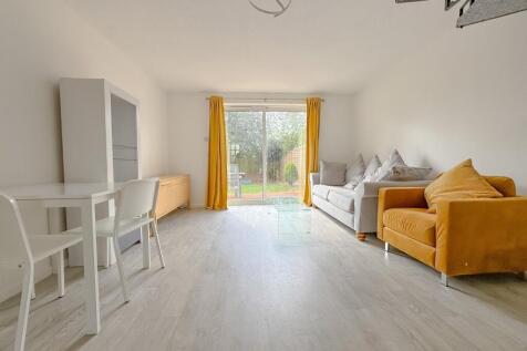 Cooks Close, Bradley Stoke, Bristol, Gloucestershire, BS32 photo 3