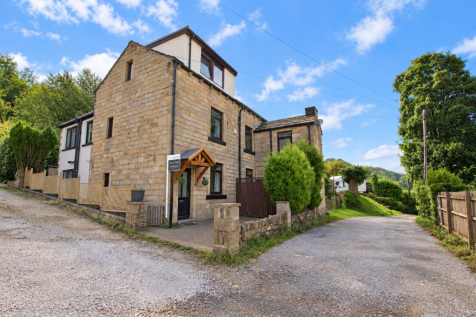 Todmorden, OL14 - property photo