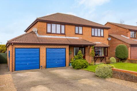 12 Pear Tree Road (Frampton)-7