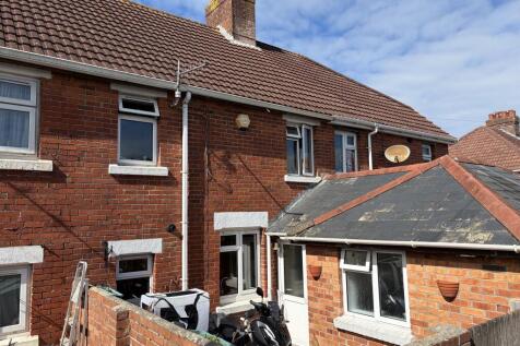 Rear &amp; yard