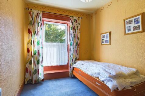 CAM04201G0-PR0017-STILL031