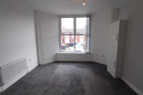 Derby Lane, Liverpool, Merseyside, L13 photo 3