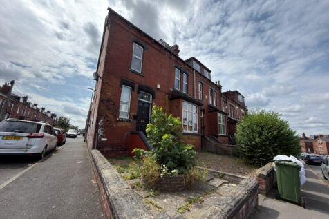 Brudenell Avenue, Hyde Park, Leeds, LS6 1HD photo 2