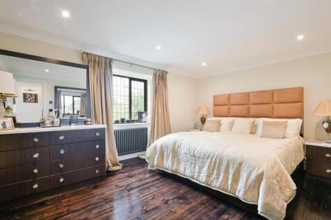 REIGATE ROAD, 1500- (15).jpg