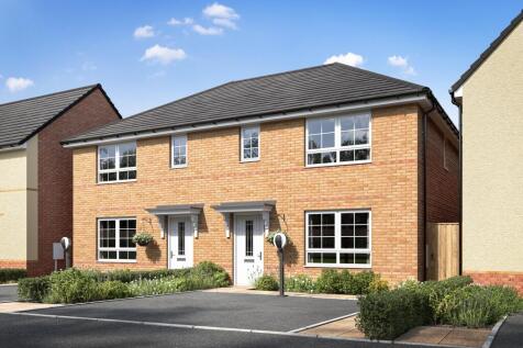 External shot of the mildenhall at kings court
