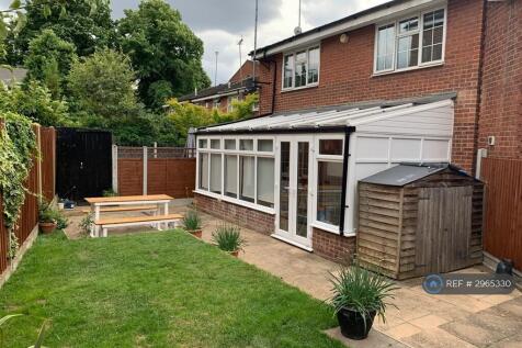 House With Private Garden