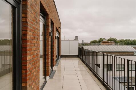 Adam Firman_Leufroy_Fulham Road_Apartment 9_High R