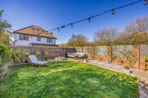 3 Dunkirk Rise, Southbourne-Small-PorticoMarketing