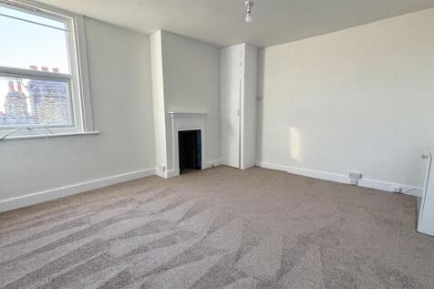 London Road, Westcliff-on-Sea photo 2