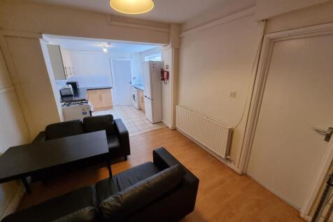 43 Radford Road, Leamington Spa photo 3