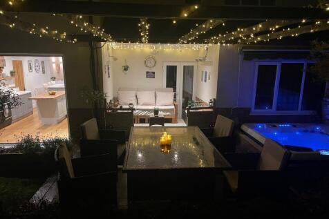 Patio and hot tub from garden s s.jpg