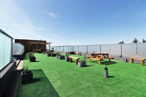 Roof garden.jpg