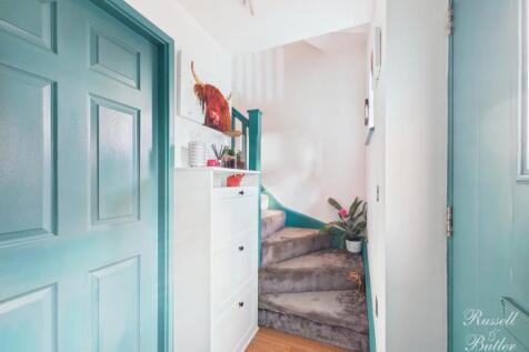 CAM01995G0-PR0430-STILL014