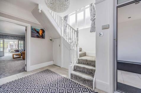 3 Tregaron Avenue...