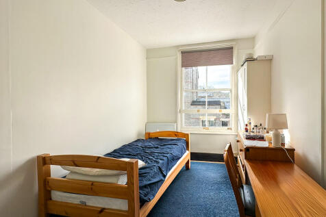 Room 5 (1)
