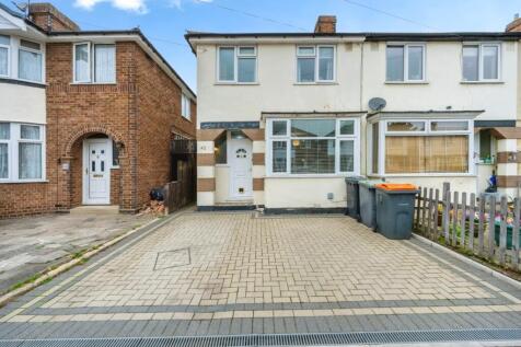 Bedford, MK42 - property photo